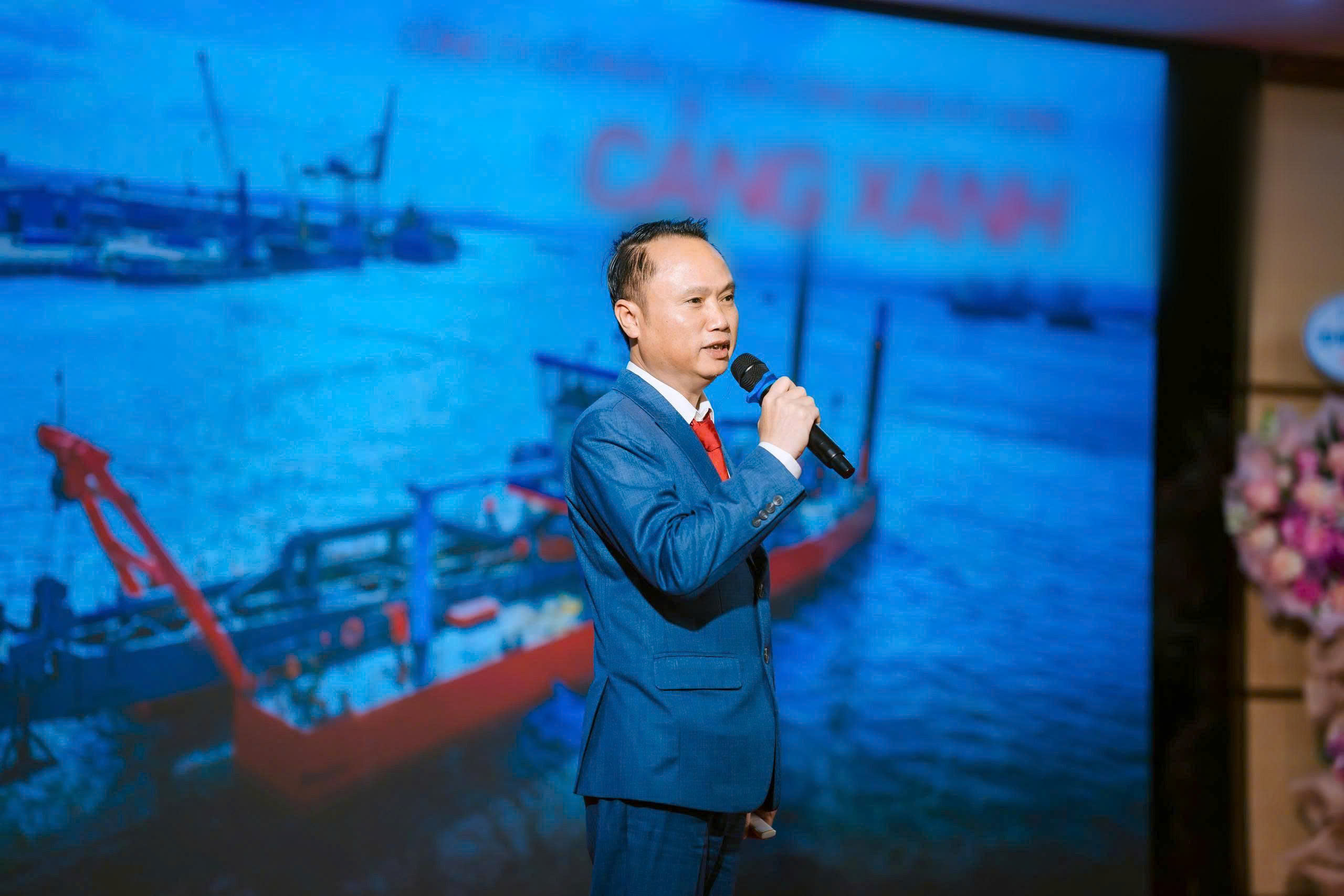 z7496121785185_9ec9f8a72358423980bad5c44c478b83