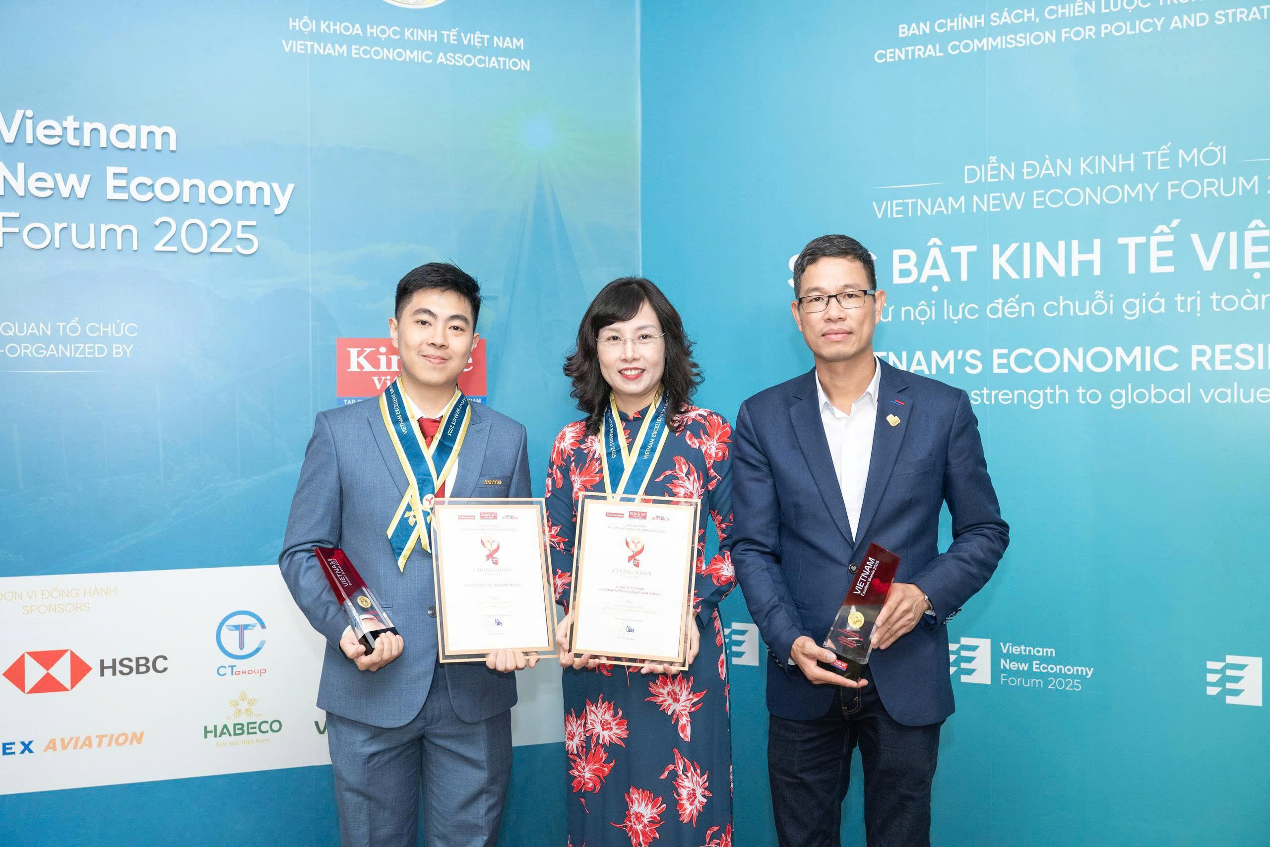 z7077137519262_dc55c4d89a3369de4deb188c51db6ae8